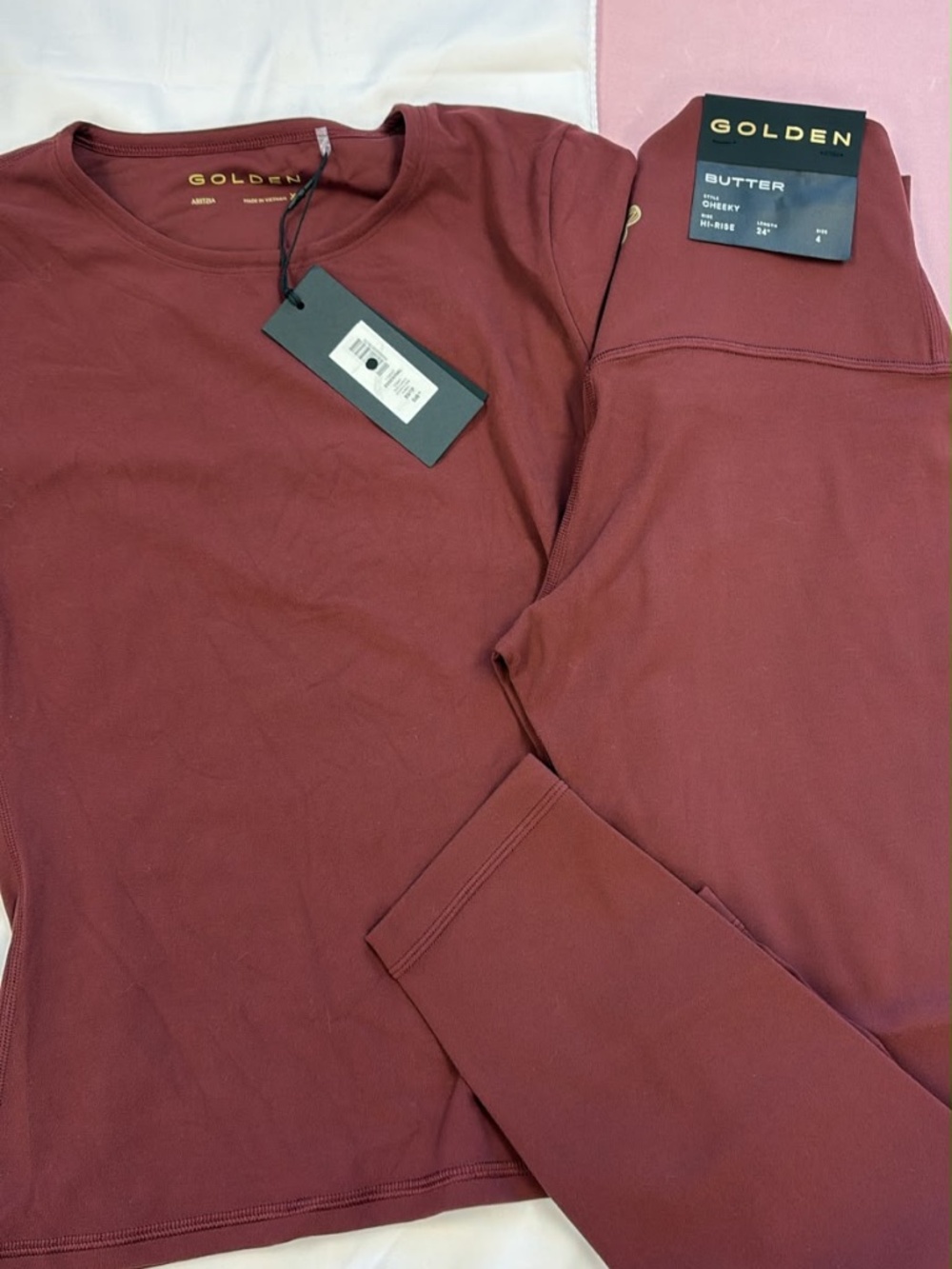 NWT aritzia butter set